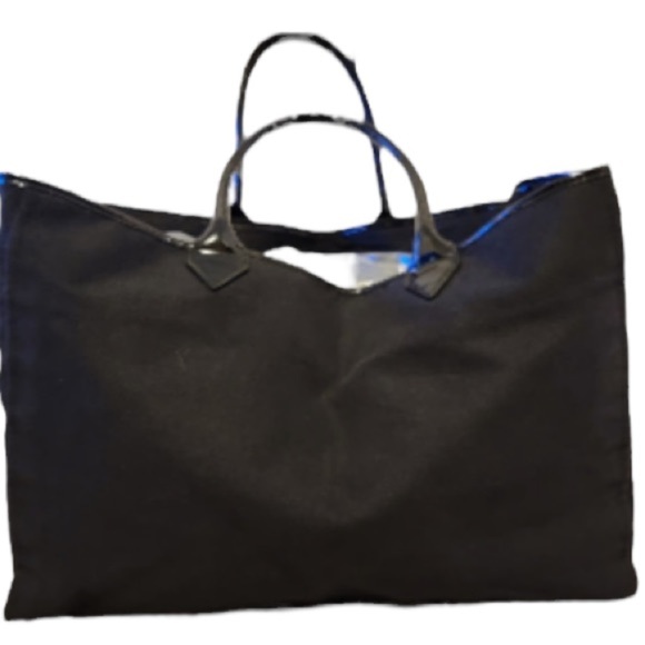 Victoria's Secret Sexy Illusions Signature Logo Black Handbag Tote Traveling Bag - Picture 3 of 10